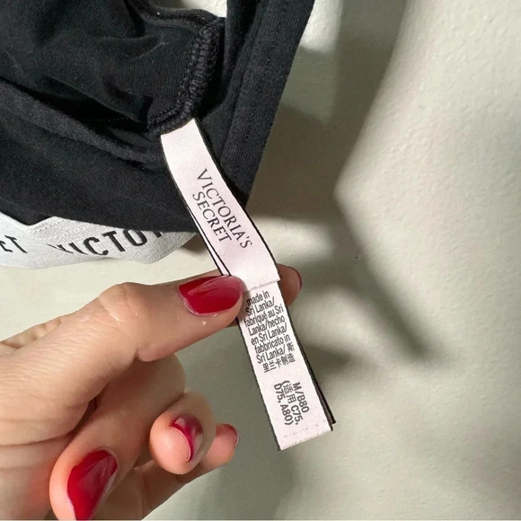 Victoria  secret bralette M - Picture 4 of 4